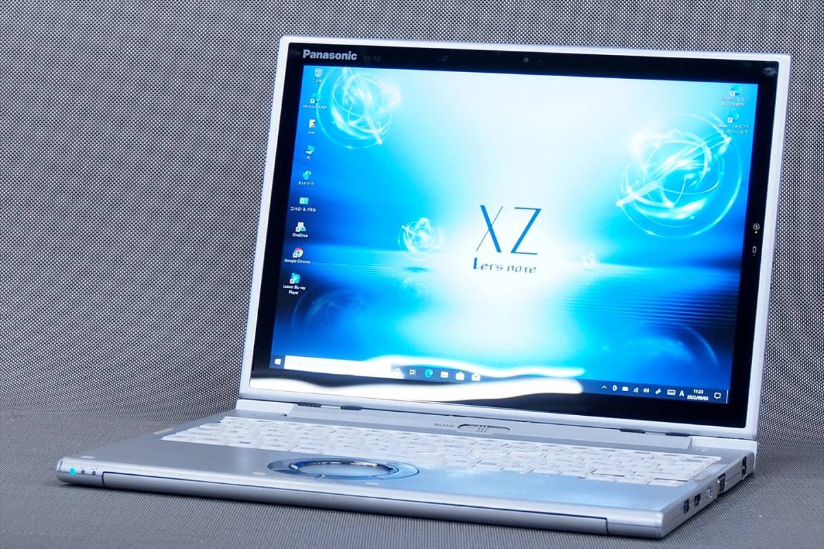 50%割引ふるさと納税 【即配】LTEモデル!8Gメモリ+SSD256G搭載