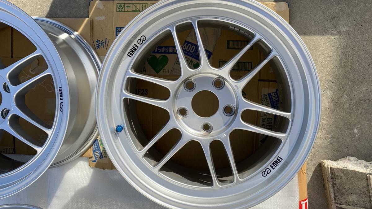 ENKEI エンケイ rpf1 17インチ 9j+35 PCD114.3 4本セット