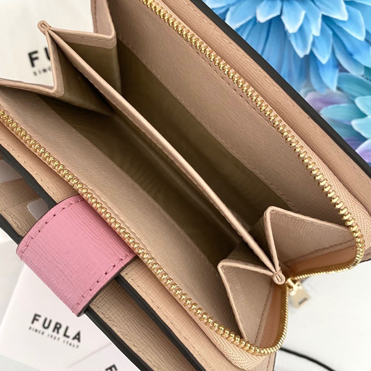 【新品】FURLA ピンク バニラ レザー 折り財布