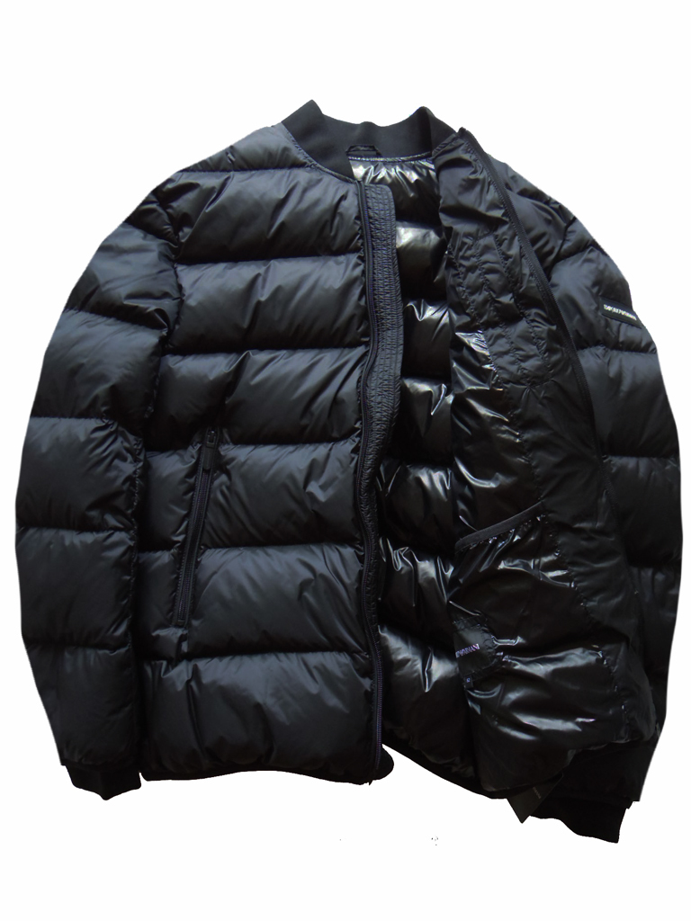 新品【EMPORIO ARMANI/アルマーニ】▽【袖メタルロゴ】ブラック黒