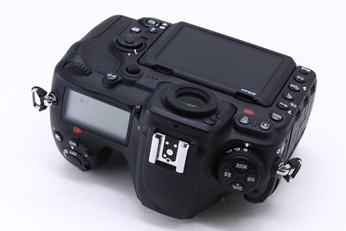 ☆特上良品☆ ニコン Nikon D500 ボディ ☆元箱・付属品付き☆ #6938