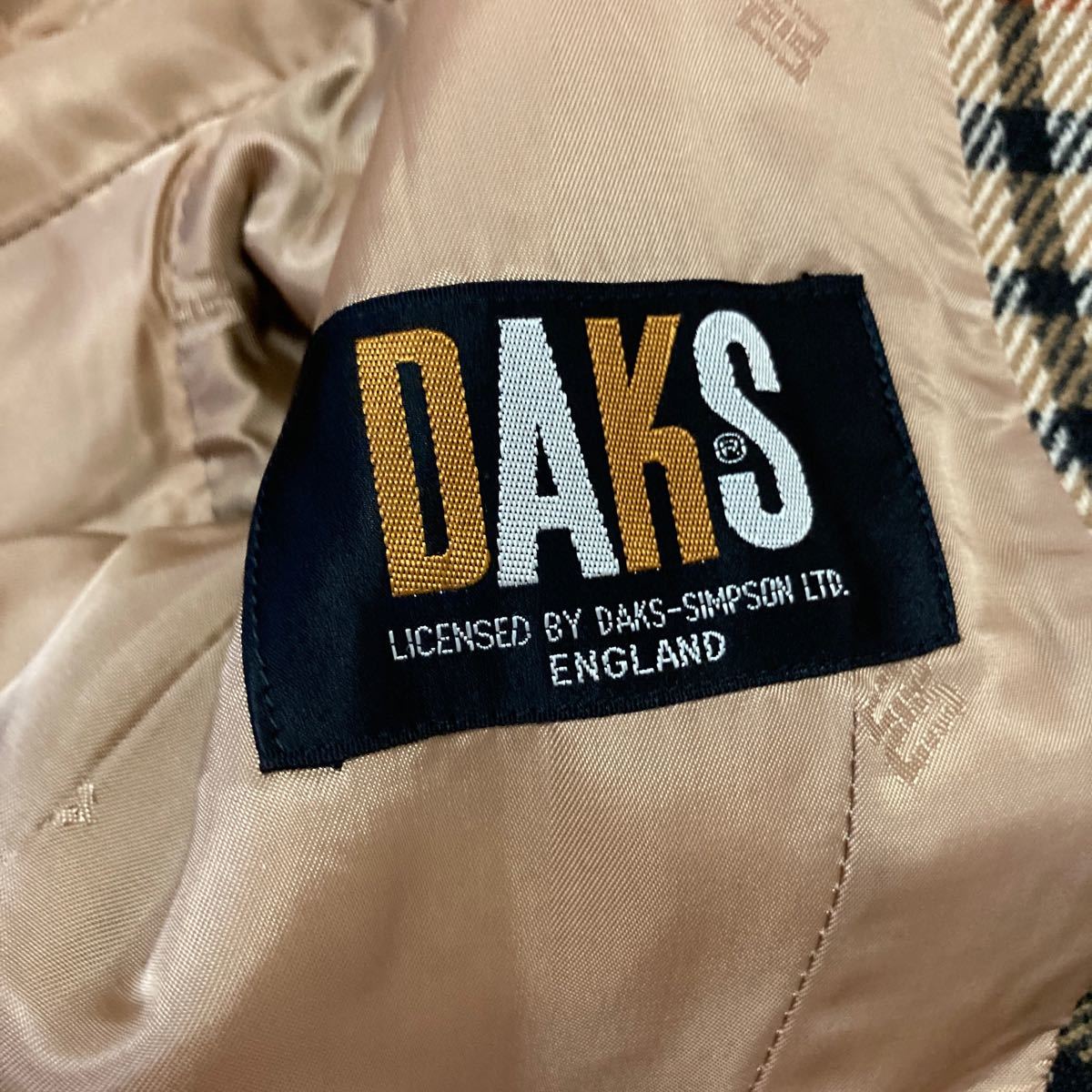 DAKSダックス大きめチェック テーラードジャケット