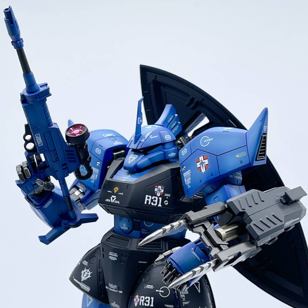 MG 1/100 ゲルググ ランバ・ラル専用 Ver.2.0 【全塗装・改修・完成品