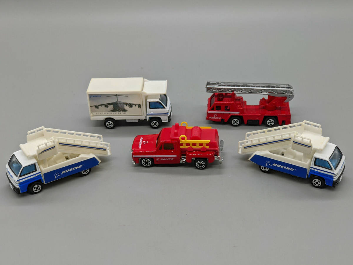 Lot Of 5 NEW Daron Real Toy Boeing Airport Vehicles-Die Cast-Free Shipping 海外 即決