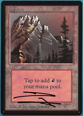 Mountain (A Small Tree) Beta MINT Basic Land SIGNED CARD (312765) ABUGames 海外 即決