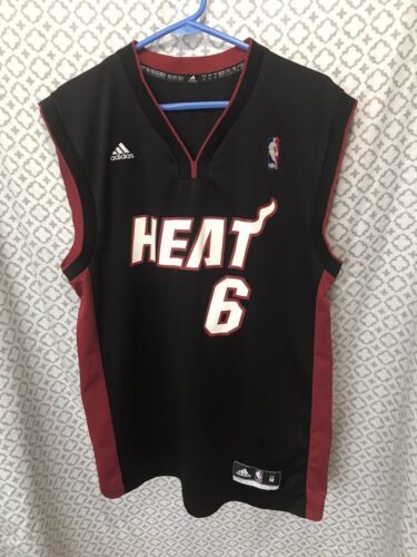 Lebron James Miami Heat Adidas NBA Basketball Home Jersey Adult size Medium 海外 即決