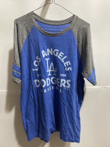 Los Angeles Dodgers Men’s and Medium Fanatics Shirt two tone 海外 即決