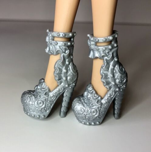 Ever After High Darling Charming Doll Original First Chapter Shoes High Heels 海外 即決