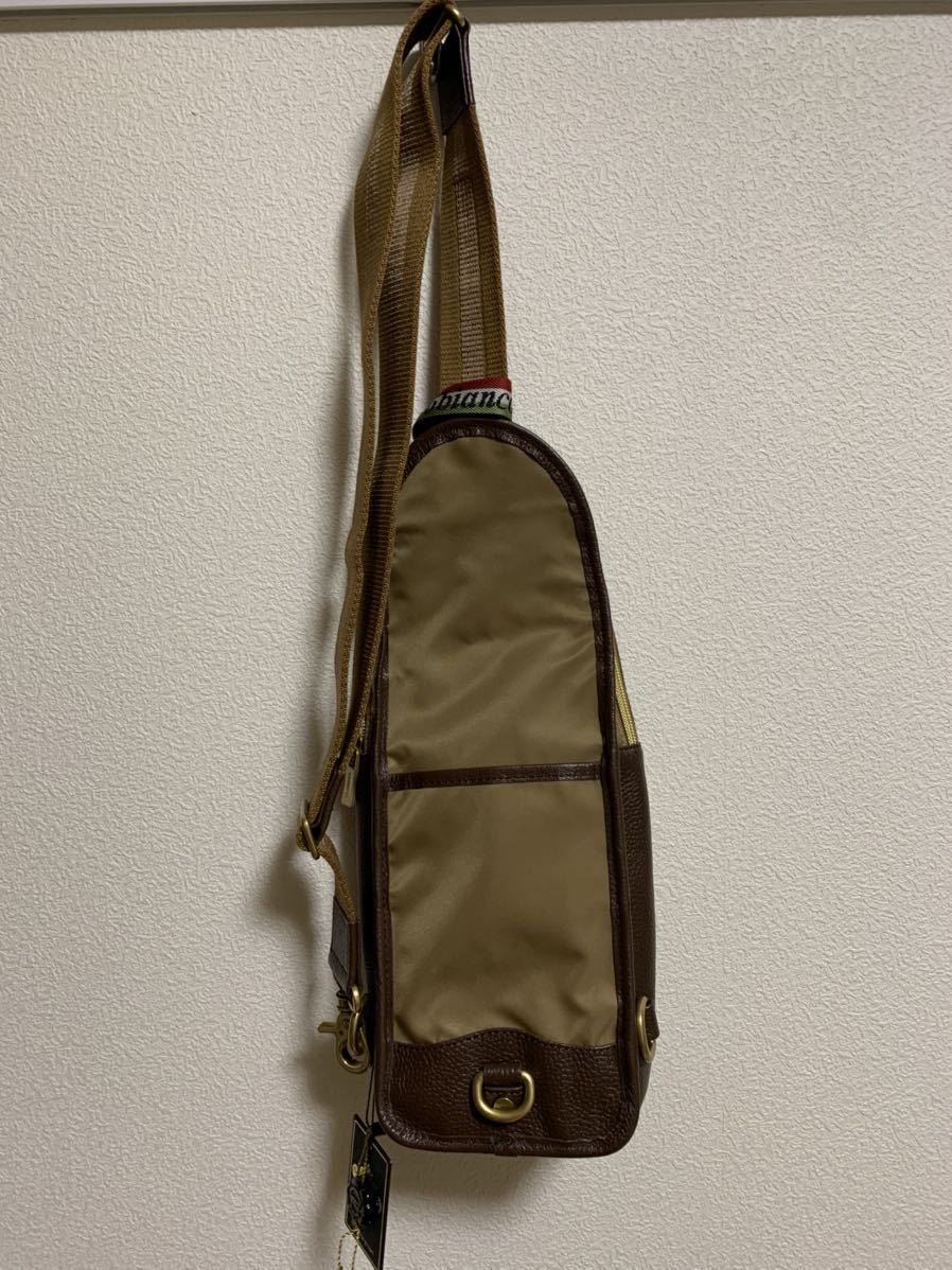 新品 Orobianco ボディバッグ GIACOMIO 13-H オロビアンコ ショルダー