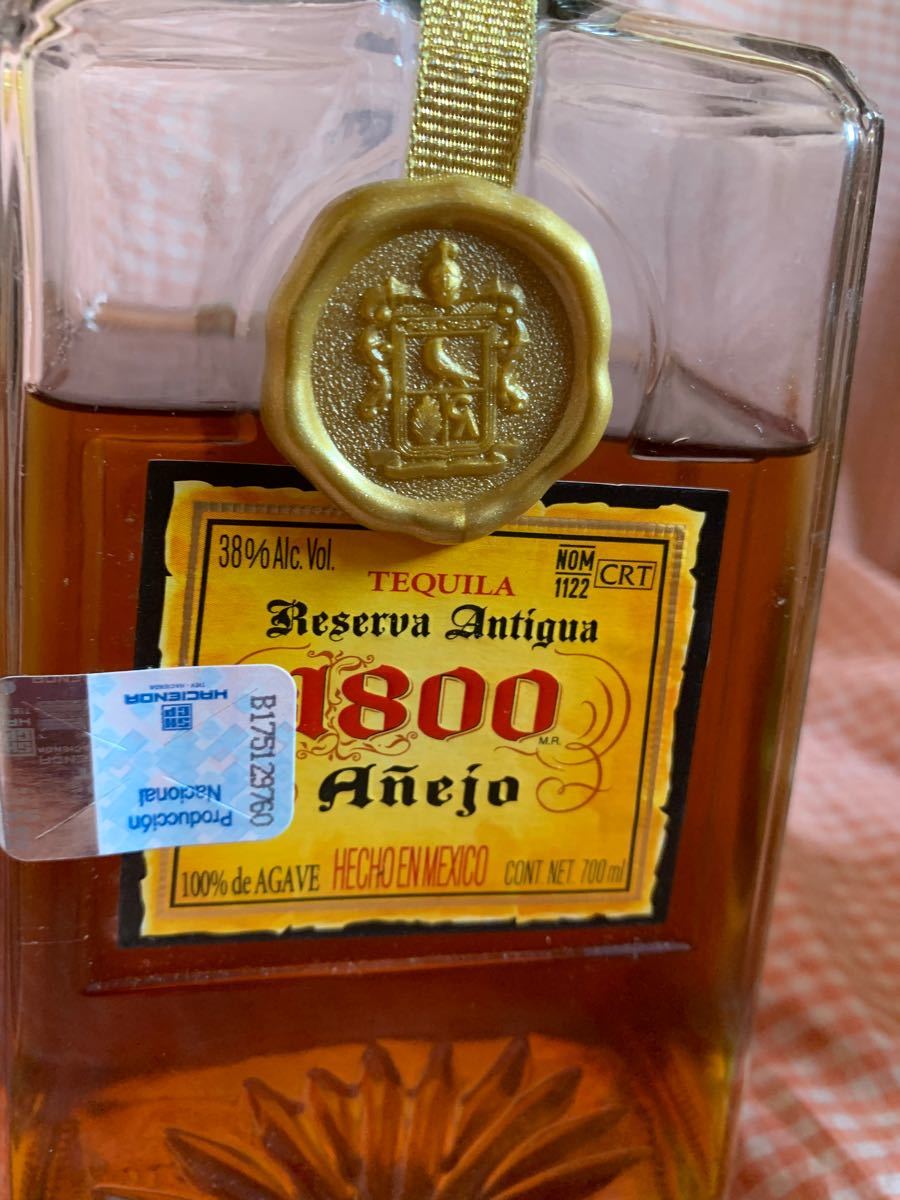 古酒 cuervo 1800 テキーラ クエルボ アネホ セット 今日で価格 古酒 cuervo 1800 テキーラ クエルボ アネホ セット 今日で価格
