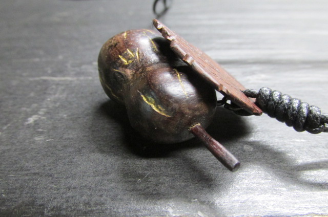 rose wood oil finish gold-inlaid laquerware pendant * leaf ..: Cocobola 