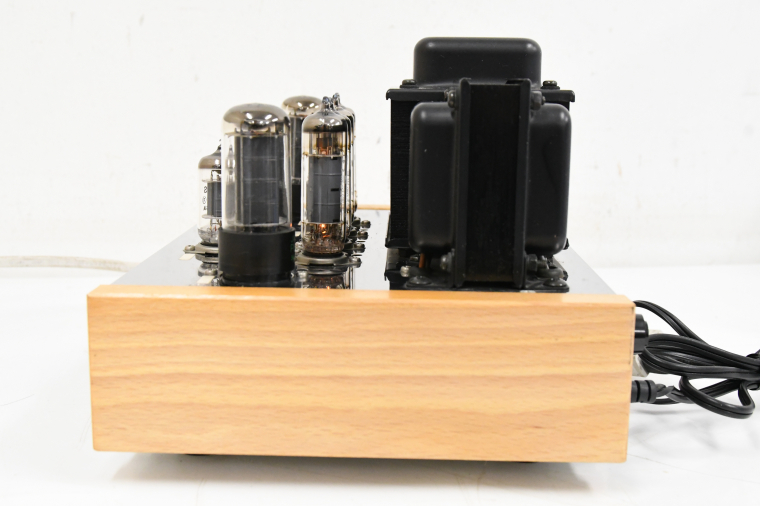SUNVALLEY サンバレイ ADVANCE SV-8 Mullard EL84 プッシュプル SUNVALLEY サンバレイ ADVANCE SV-8 Mullard EL84 プッシュプル