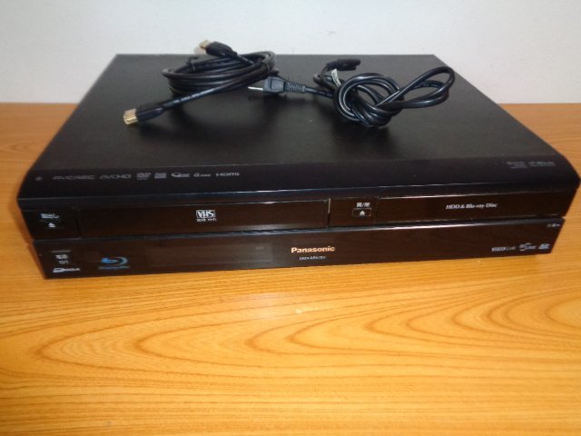 ジャンク Panasonic パナソニック DMR-BR670V HDD 搭載 VHS一体型 Blu-ray ブルーレイ ブルーレイレコーダー