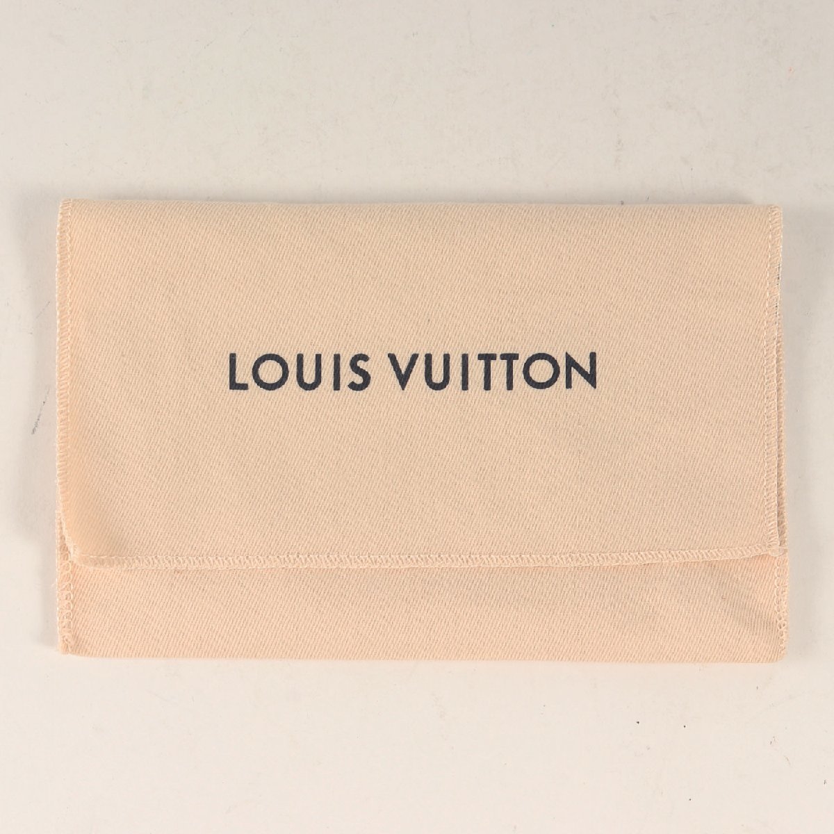 新品 LOUIS VUITTON ルイヴィトン モノグラム パスポート ケース