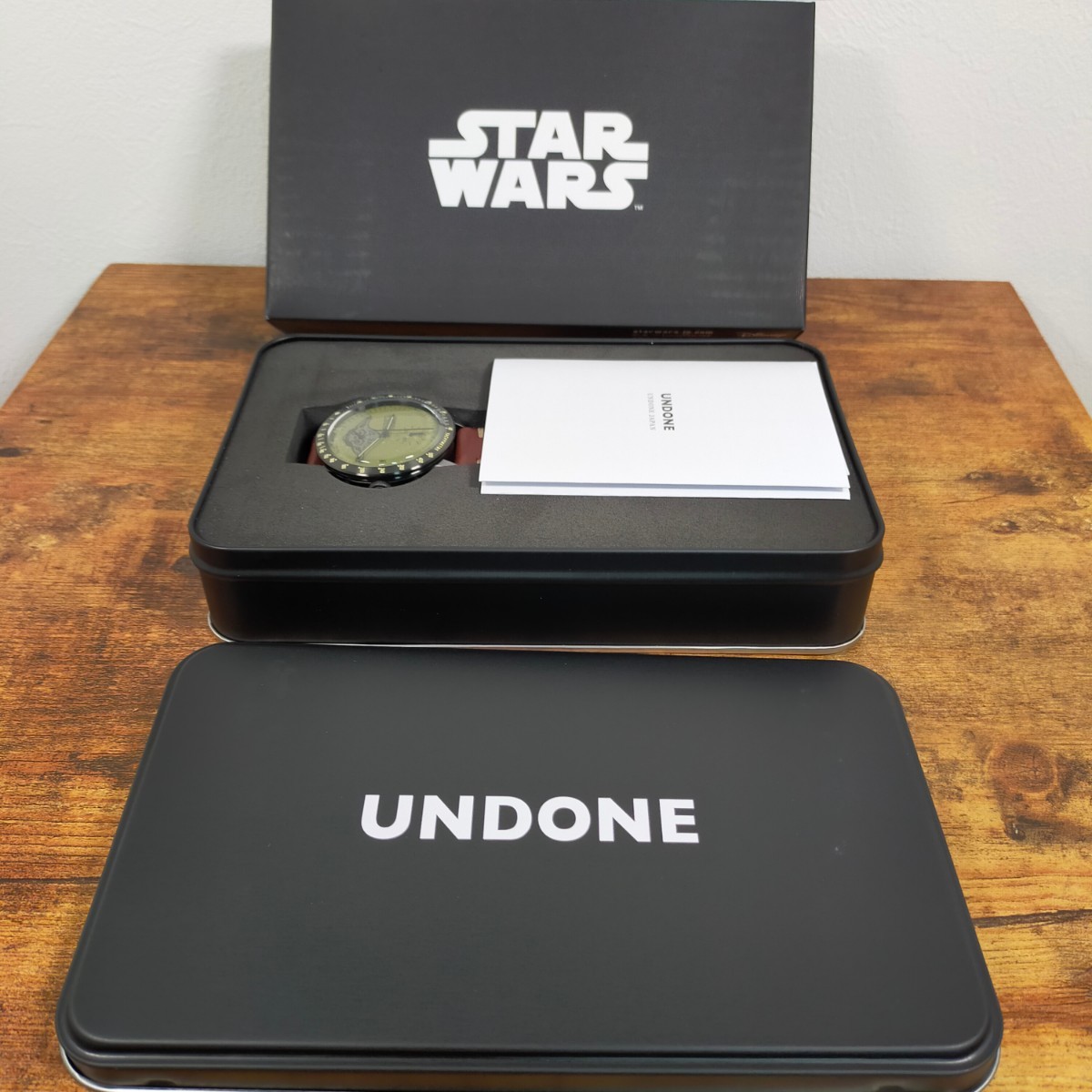 UNDONE　アンダーン スター・ウォーズ ヨーダ 300本限定 ブラウン　腕時計