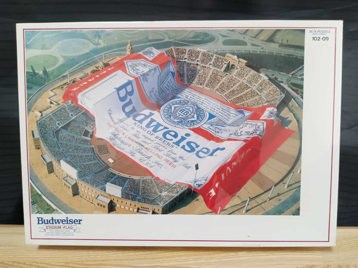 未開封 Budweiser バドワイザー　スタジアム　フラッグ　STADIUM　FLAG　ジグソーパズル　1000ピース　Jigsaw Puzzle_画像1