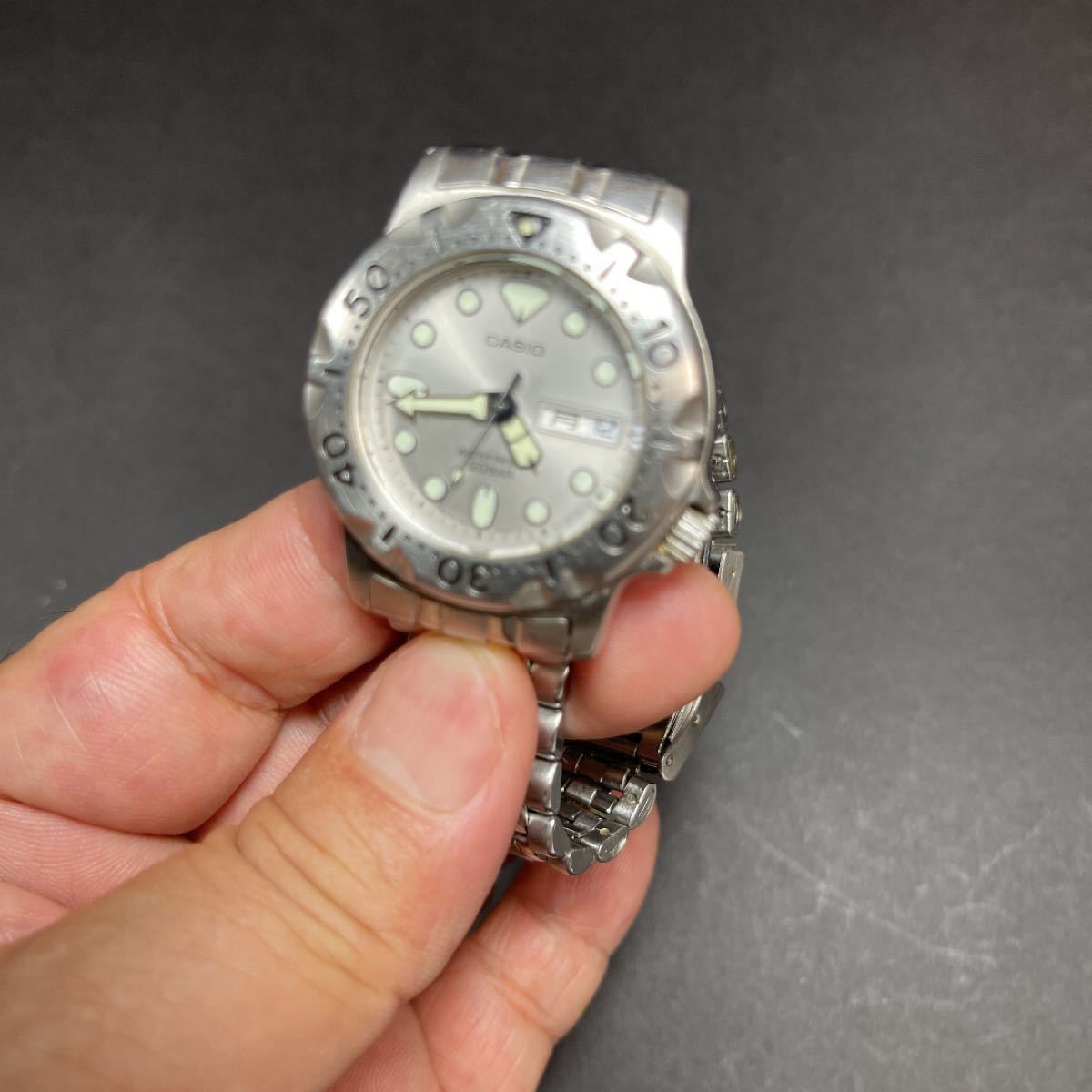 CAISIOクォーツ 腕時計 メンズ 中古品 稼動品 腕時計ベルト18cm