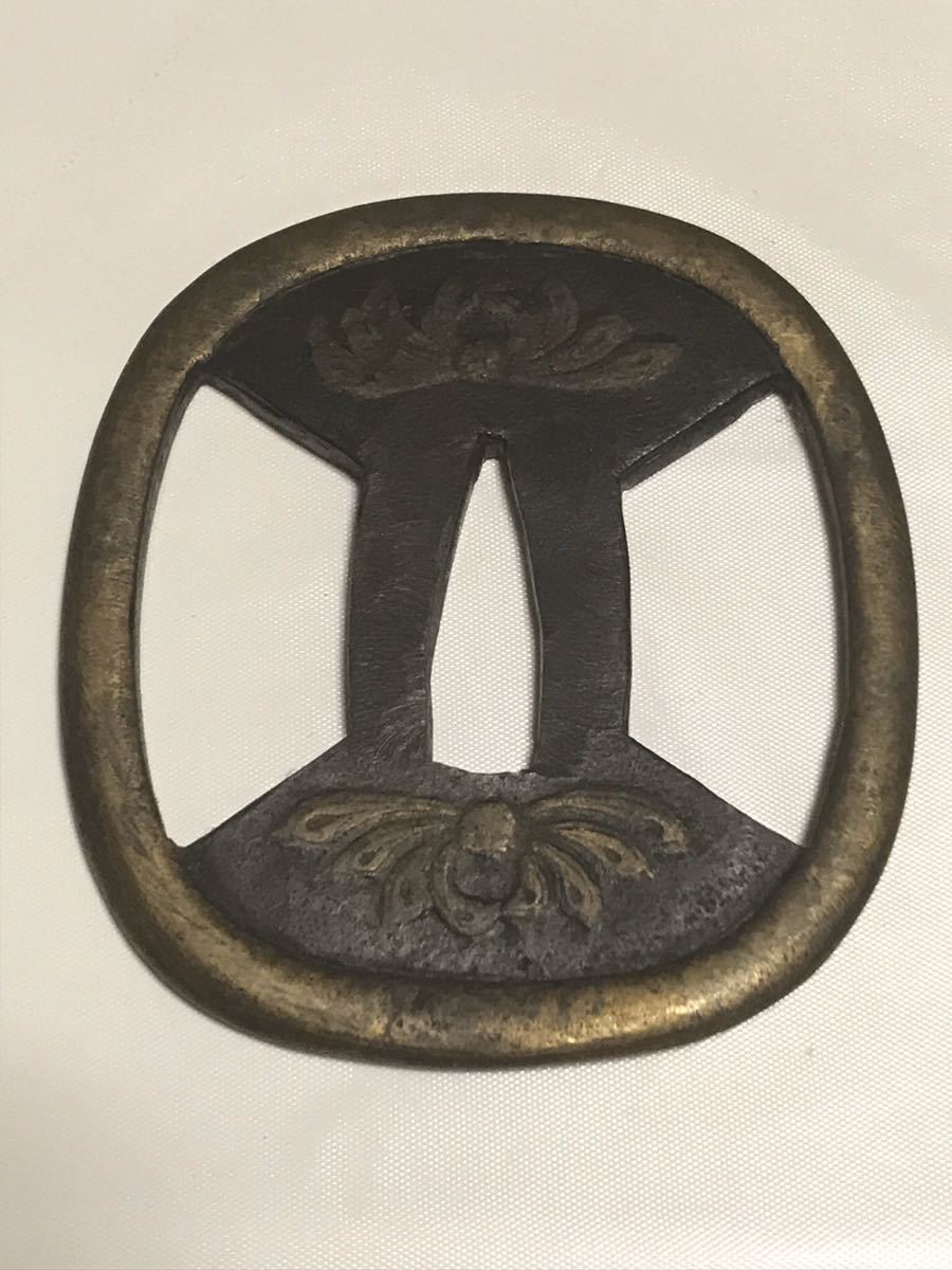 京菊図 鉄地鍔 江戸時代 時代武具 刀装具+lver.hippy.jp