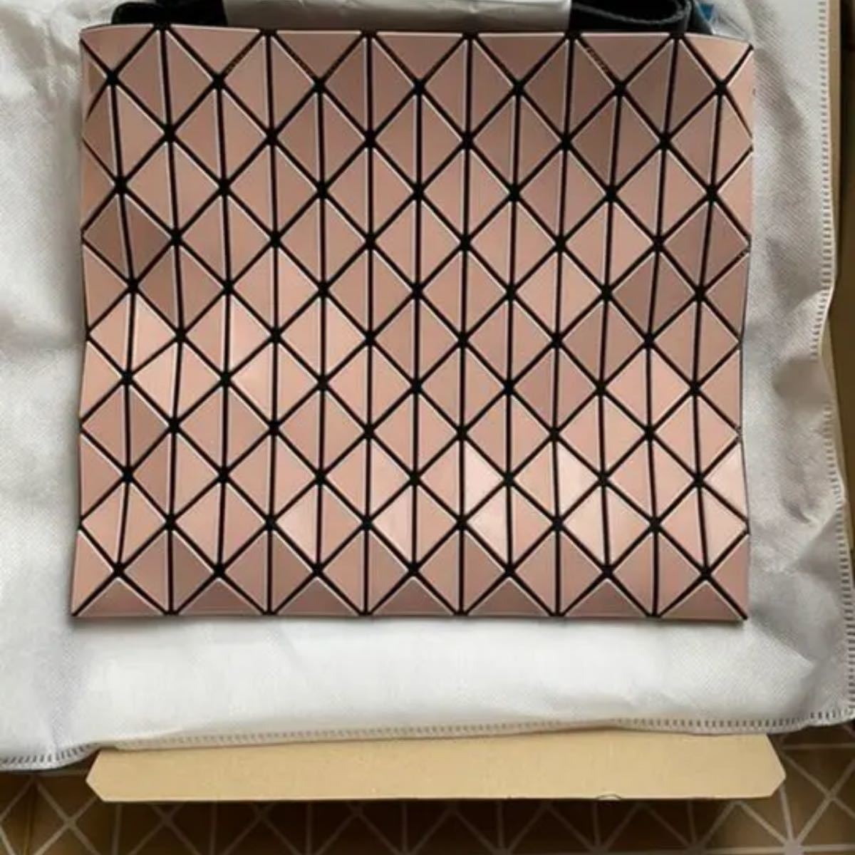 新品】BAOBAO ISSEY MIYAKE バオバオ ロー グロス ISSEY MIYAKE BAOBAO