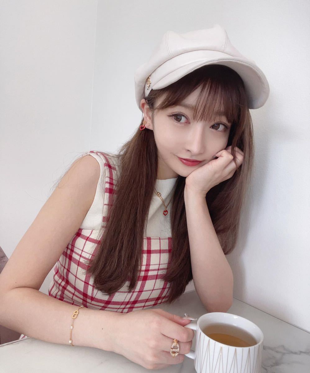 全てのアイテム Riu キャスケット ホワイト lepiceriedeshalles.coop