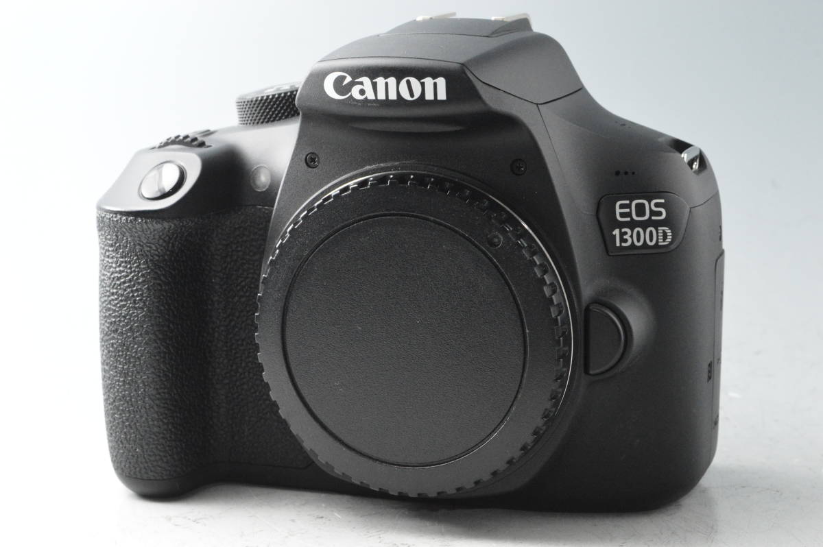 #8411【美品】 Canon キヤノン EOS 1300D ボディ (EOS Kiss X80 海外モデル)