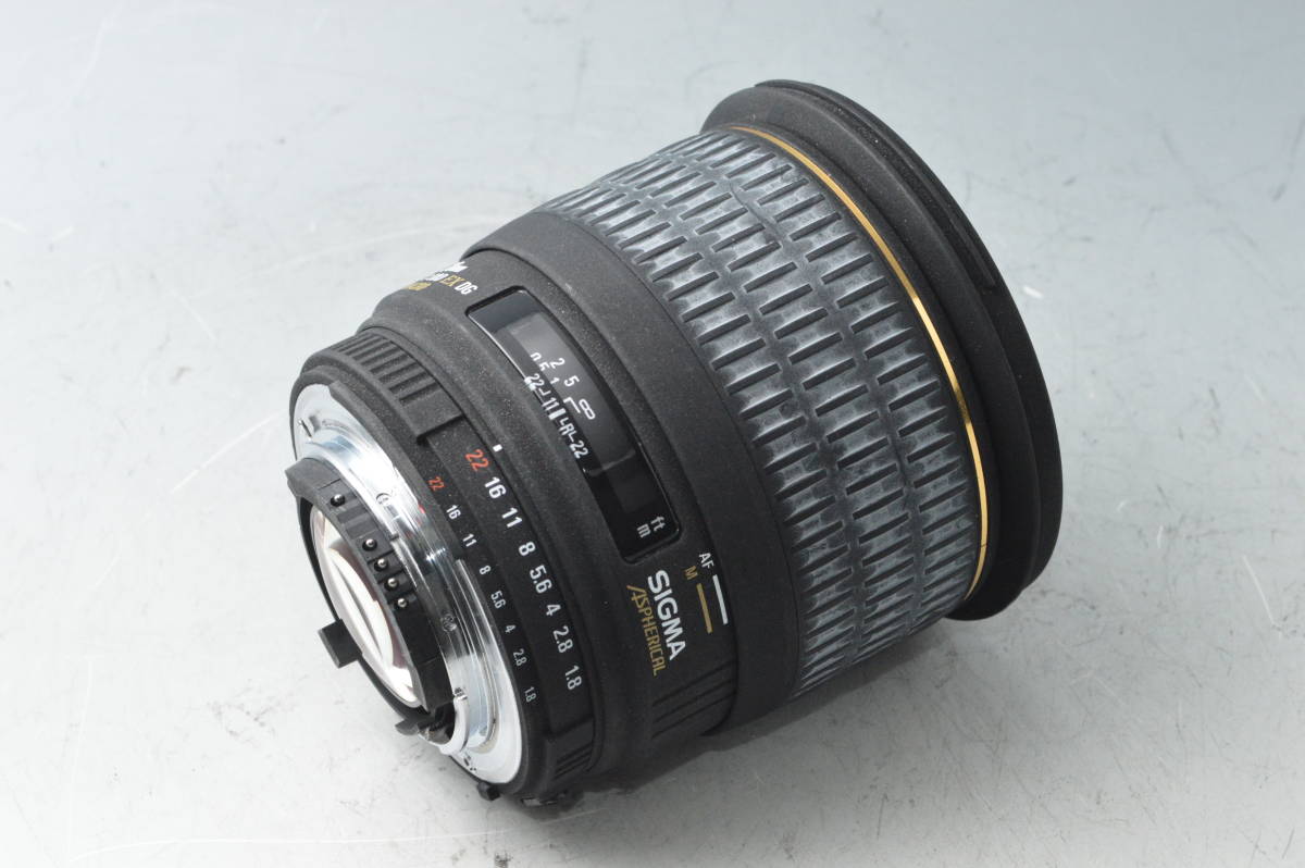 #8521【良品】 SIGMA シグマ AF 28mm F1.8 EX DG MACRO (ニコンF用)_画像4