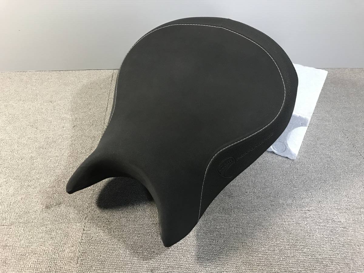 管理番号01560 DUCATI ドゥカティ 純正 コンフォートシート ストリート