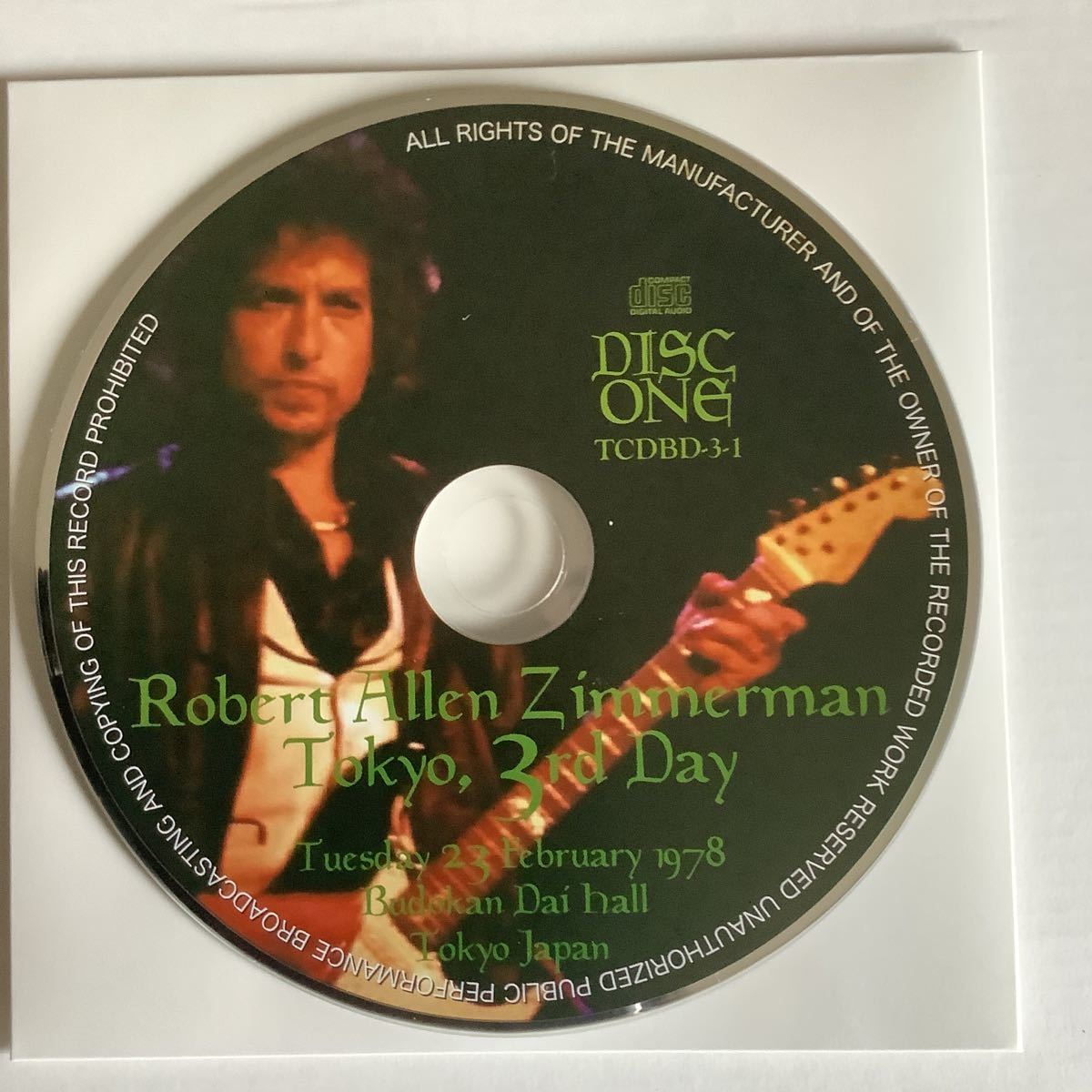n*a様 Bob Dylan 2016 Japanツアー 缶入りステッカー 新品 Bob Dylan 2016 Japanツアー 缶入りステッカー 新品、未使用