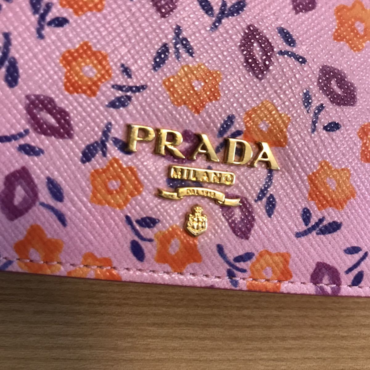  как новый превосходный товар PRADA Prada футляр для карточек футляр для визитных карточек чехол для пропуска цветочный принт 