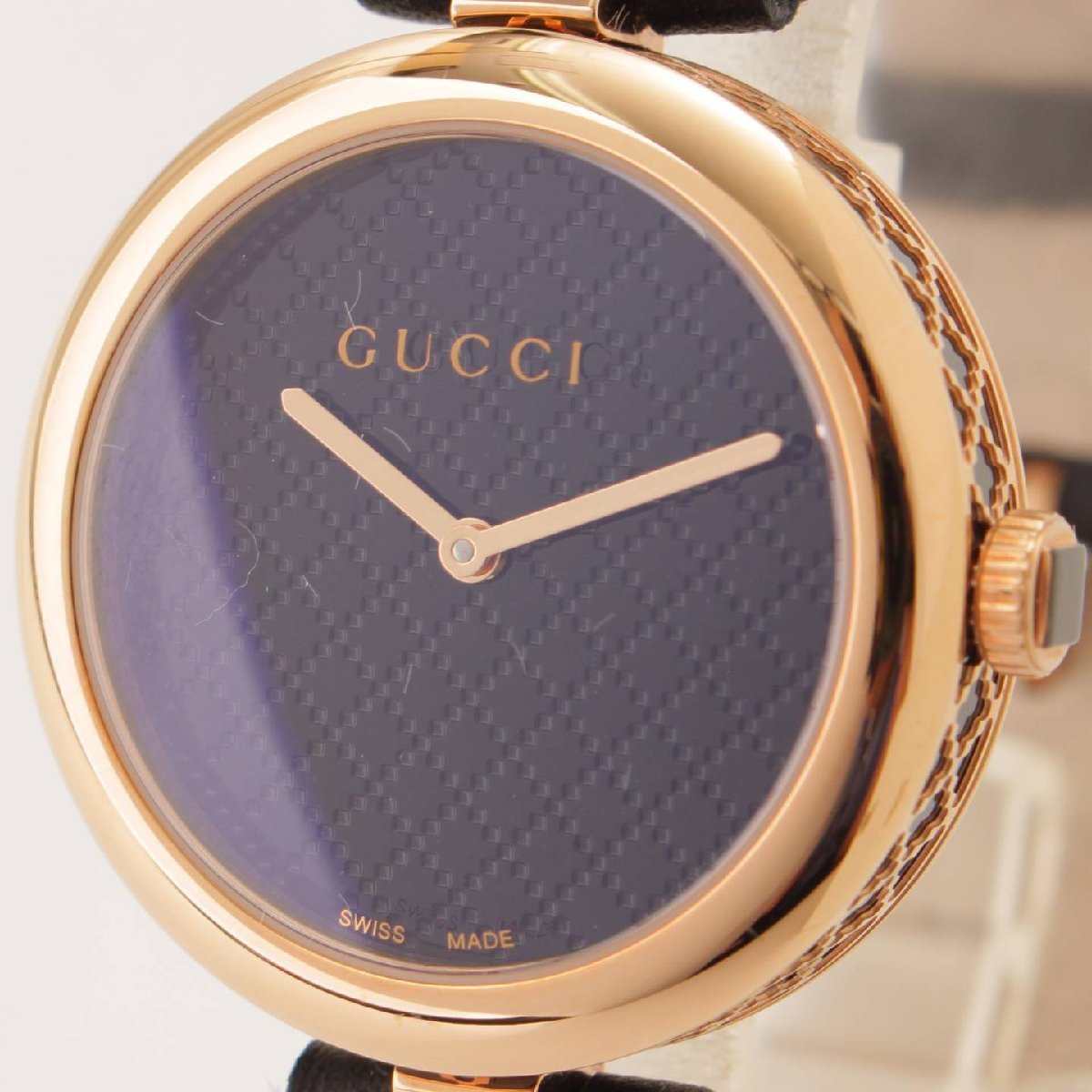GUCCI グッチ 腕時計 ミディアムサイズ32mm ディアマンティッシマ www