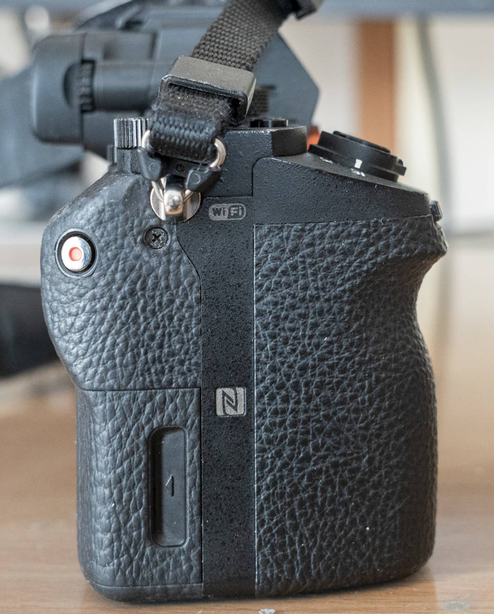 SONY α7 II ボディ ILCE-7M2 バッテリー6個付き - www.computation.ca