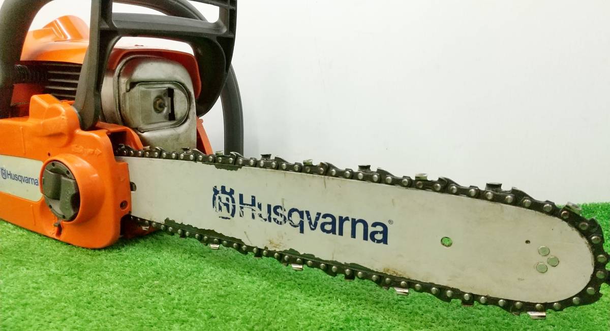Husqvarna ハスクバーナ エンジンチェンソー 排気量 38cc 混合 Husqvarna ハスクバーナ エンジンチェンソー 排気量 38cc 混合