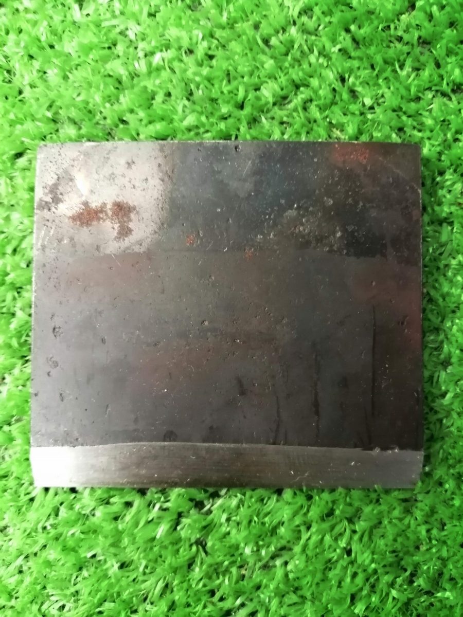 現状品 横坂刃物工房 鉋 かんな 銘:楽山 寸八 刃実寸約68mm 横坂正人