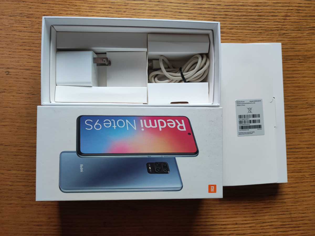 Xiaomi シャオミ Redmi note 9s グレイシャーホワイト SIMフリー Xiaomi シャオミ Redmi note 9s グレイシャーホワイト SIMフリー