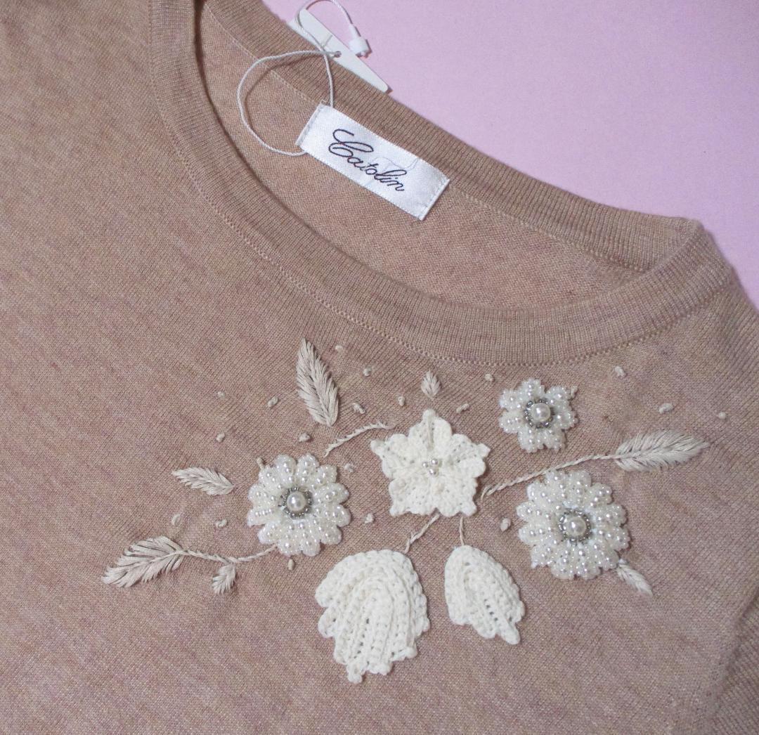未使用タグ付き】Catolin 馬里邑 刺繍&ビーズ刺繍セーター 未使用タグ付き】Catolin 馬里邑 刺繍&ビーズ刺繍セーター