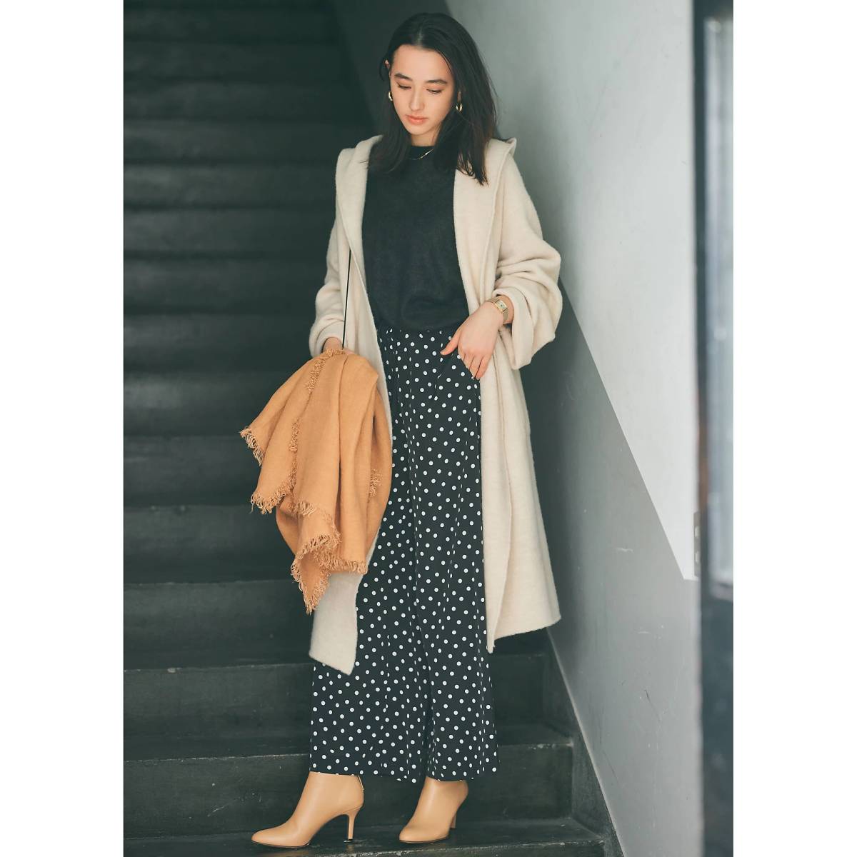 富岡佳子さん着用 新品 PELLICO ペリーコ 定番 バックジップ 富岡佳子さん着用 新品 PELLICO ペリーコ 定番 バックジップ