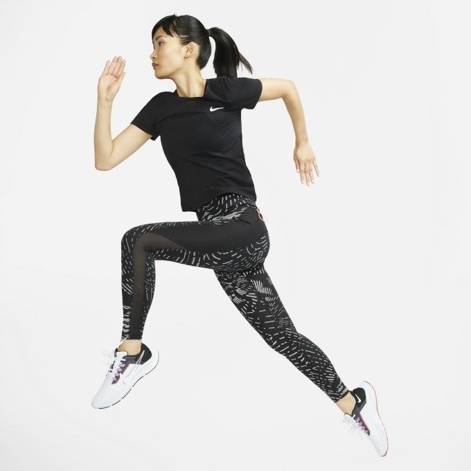 新品 NIKE ナイキ レギンス タイツ DRI-FIT レディース S 黒 新品 NIKE ナイキ レギンス タイツ DRI-FIT レディース S 黒