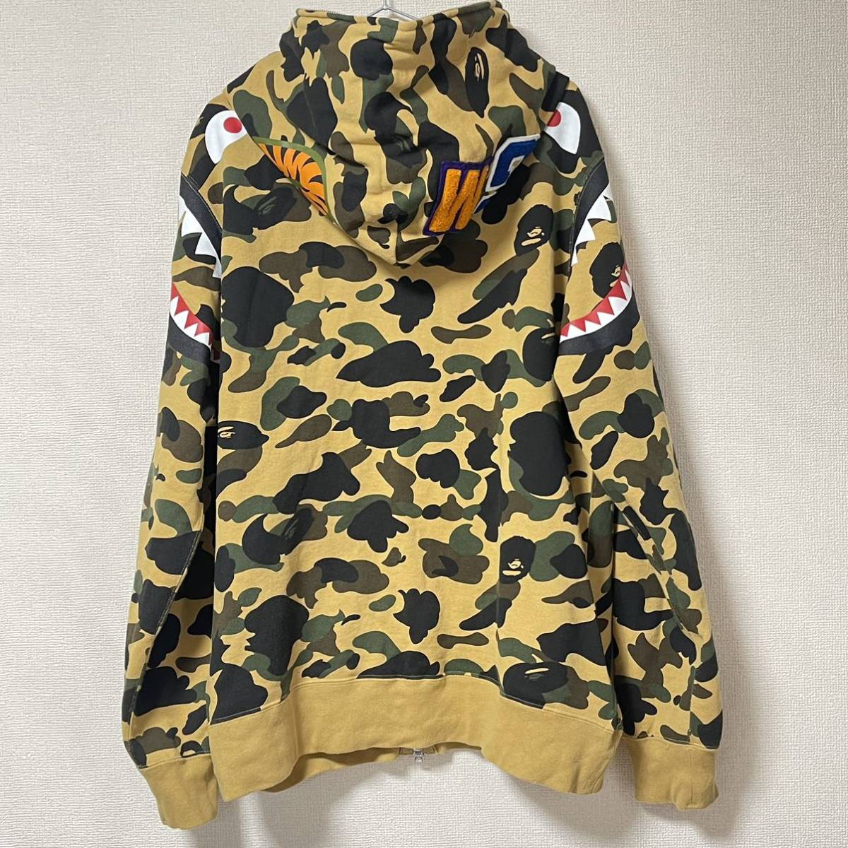 ☆美品☆【XXL】APE ショルダーシャークフーディー | alfasaac.com