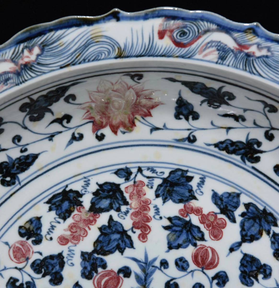 元古陶磁器青花釉裡紅花卉紋盤極細工骨董品古賞物中国古玩中国古美術