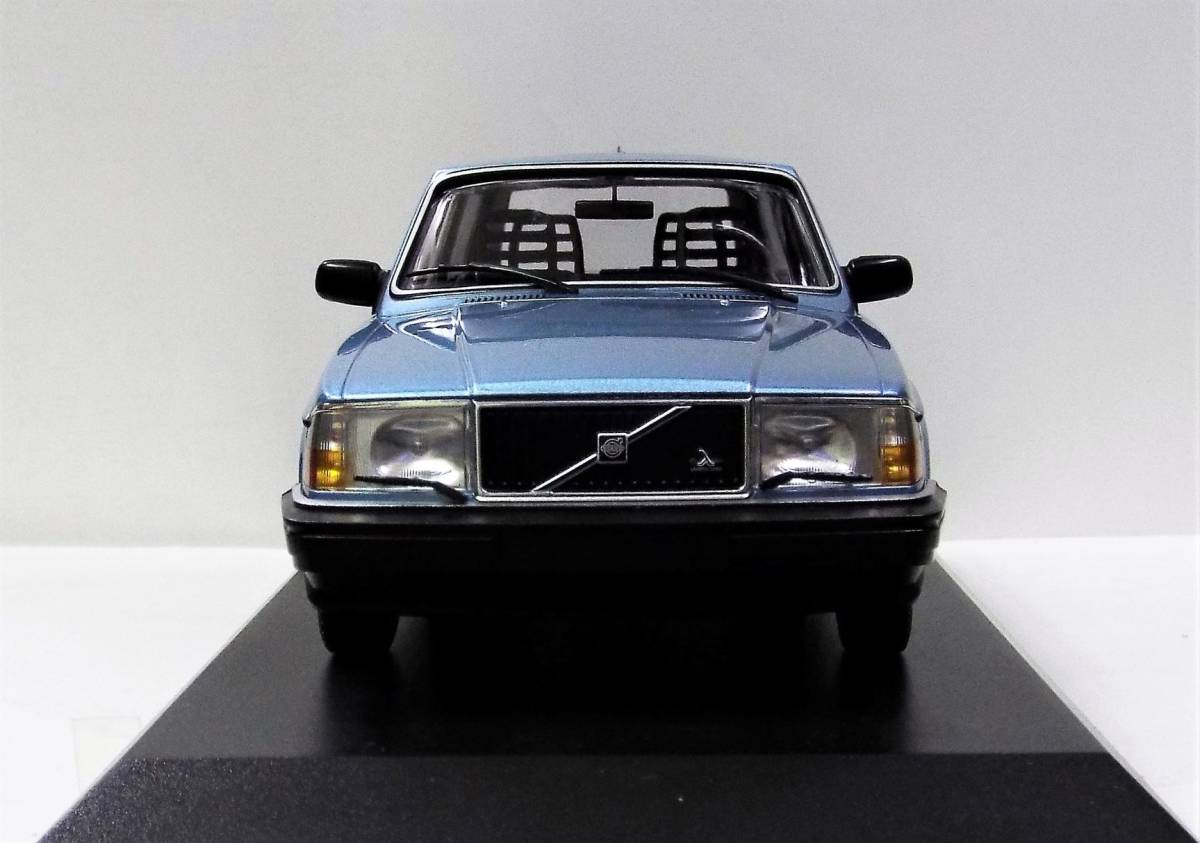 [PMA]1/18 Volvo 240 GL Break 1986 год голубой металлик ( товар N 155 171414 ) литье под давлением производства. миникар 