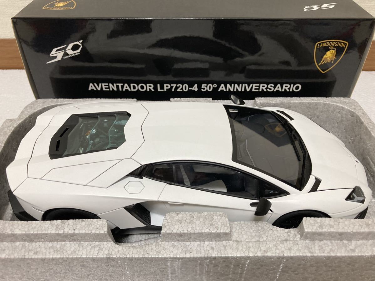 未使用 1/18 アヴェンタドール LP720-4 50周年 アニバーサリー マット