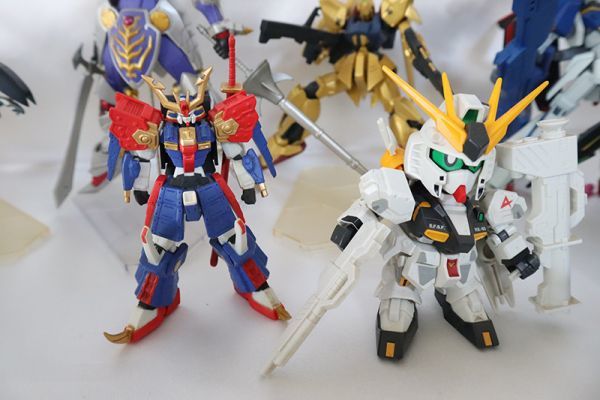 1円スタート 中古 箱なし ガンダム フィギュア プラモデル 完成品 まとめ売り トレーディングフィギュア ジャンク品 同梱不可