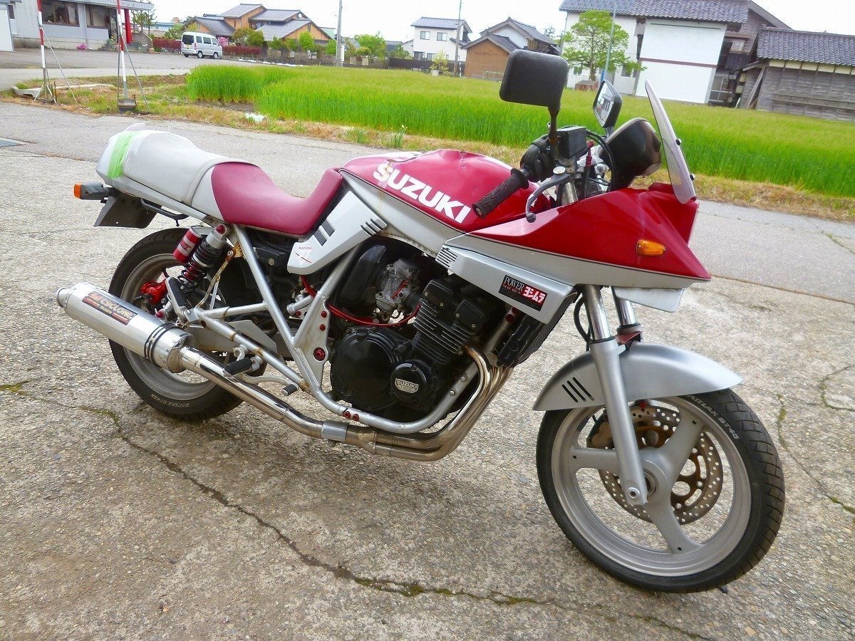 GSX250S カタナ・GJ76A★リアインナーフェンダー★SM7-78(160)_画像8