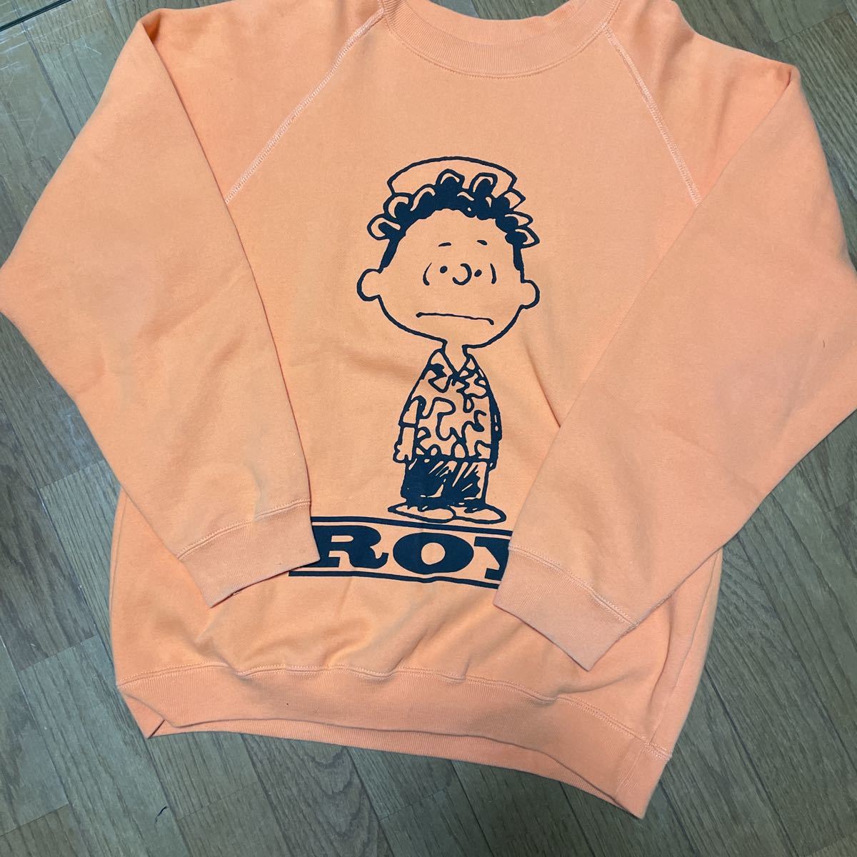 欲しいの ロイ roy ピーナッツ スウェットトレーナー オレンジ