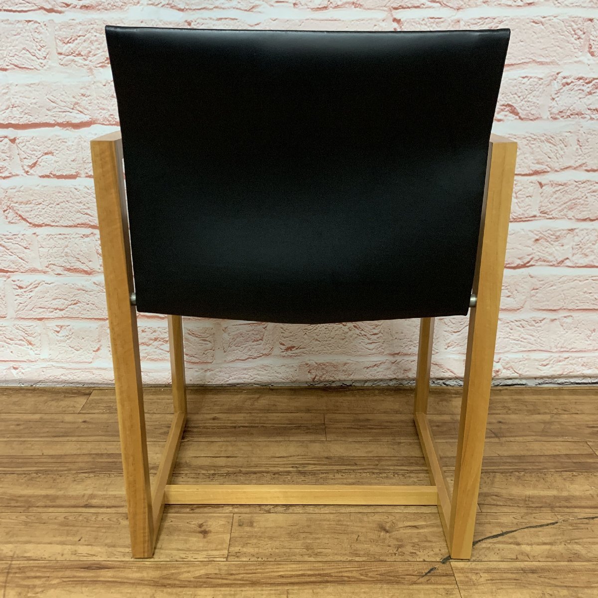 【現地引取可】 cassina カッシーナ 184 EVE イヴ アームチェア 2脚 ダイニングチェア ピエロリッソーニ / 家財便Bランク×2 (F1000342)_画像4