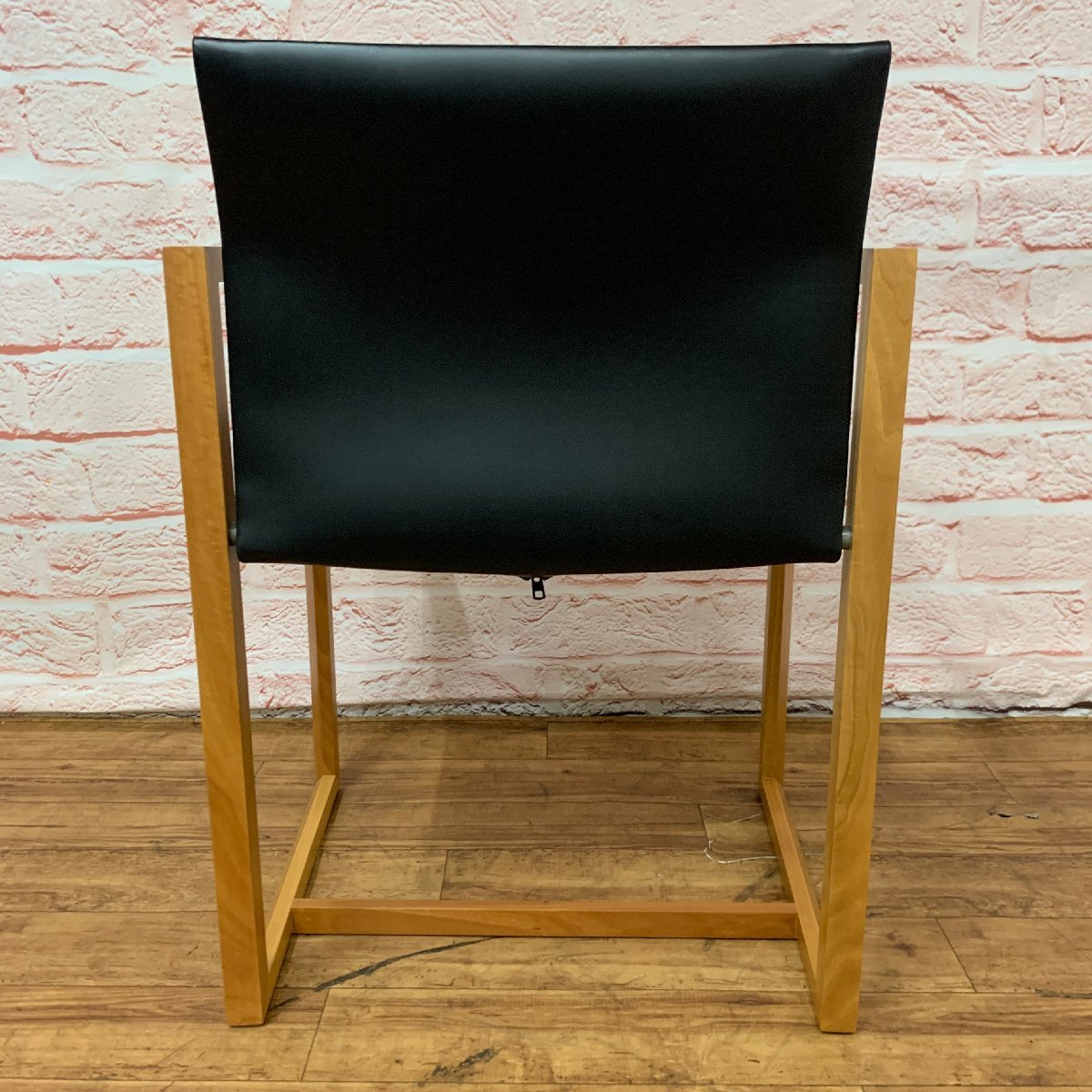 Yahoo!オークション - 【現地引取可】 cassina カッシーナ 184 Yahoo!オークション - 【現地引取可】 cassina カッシーナ 184