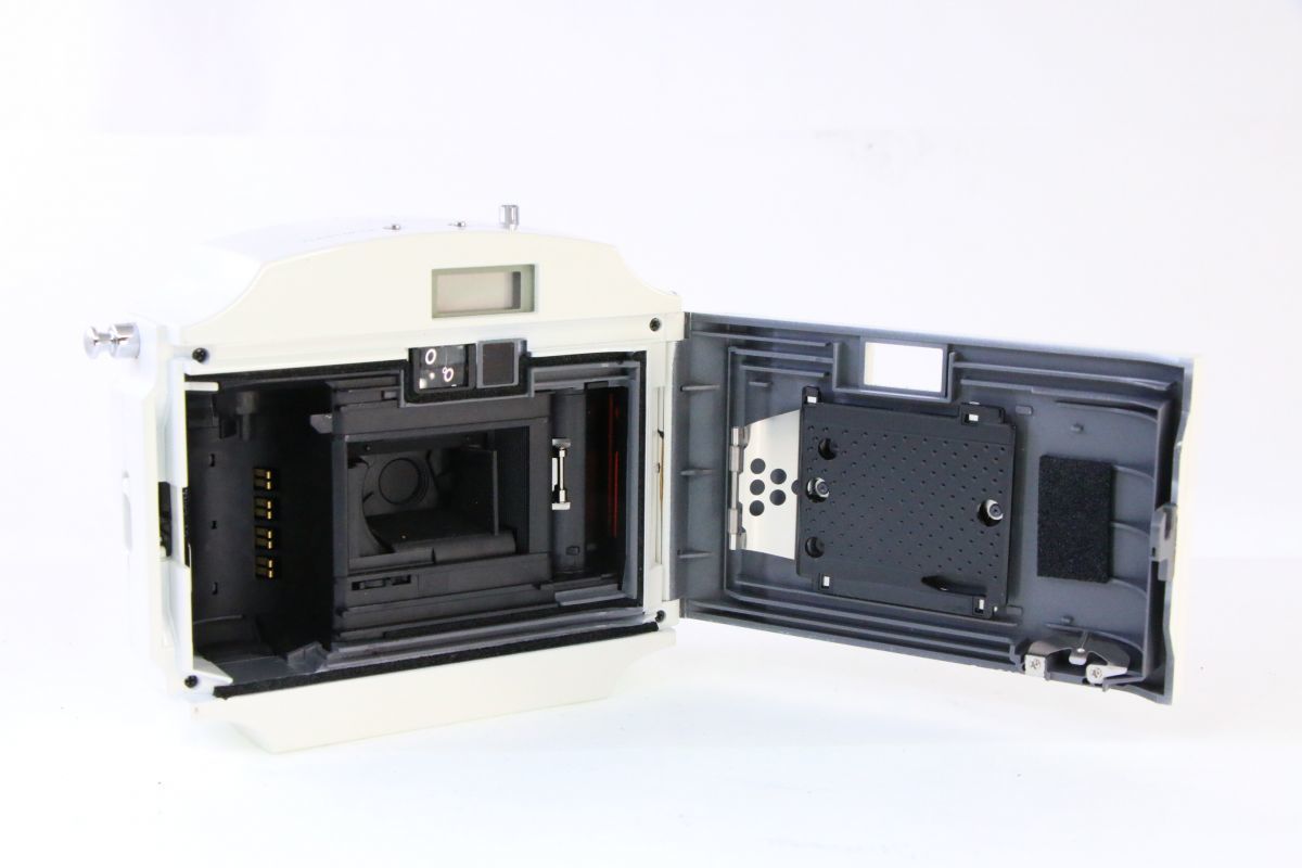 OLYMPUS Ecru オリンパス エクリュ 限定品 超ポイントバック祭