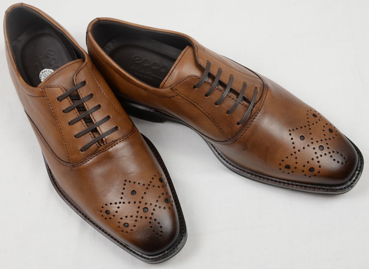 ●ECCOエコービジネスシューズ(CALCAN OXFORD BROGUE TIE 40(25.5cm)640774 01112)新品_画像1