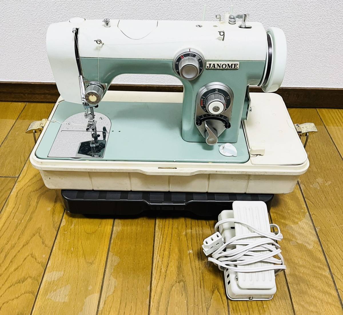 期間限定送料無料】 【ジャンク】ジャノメミシン M-105 SEWING MOTOR