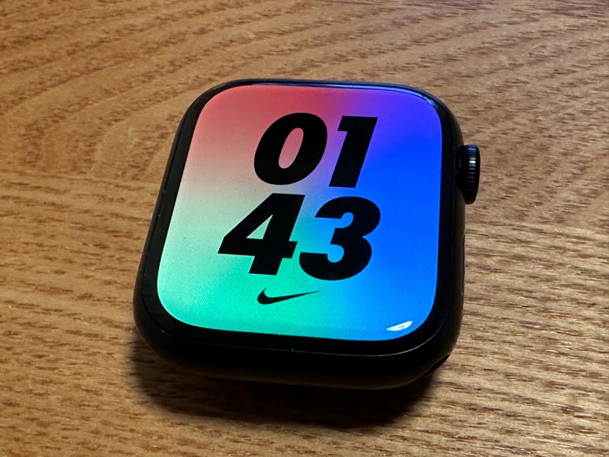 【美品】Apple Watch Nike Series 7(GPS) 45mm